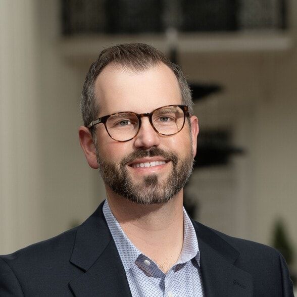 Land Listing Agent Photo