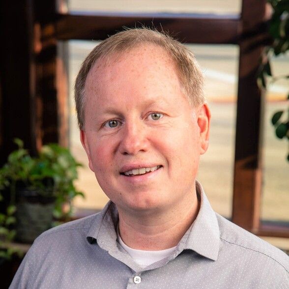 Land Listing Agent Photo