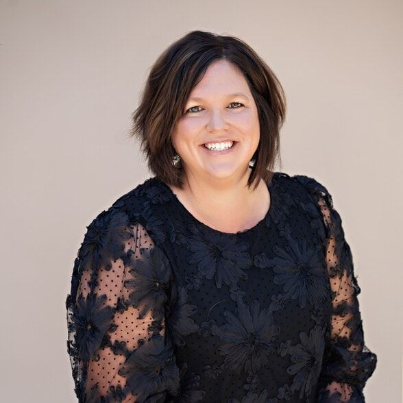 Land Listing Agent Photo