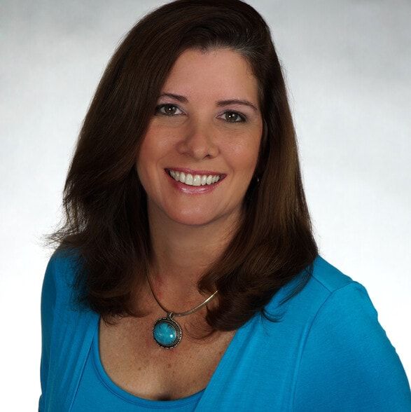 Land Listing Agent Photo