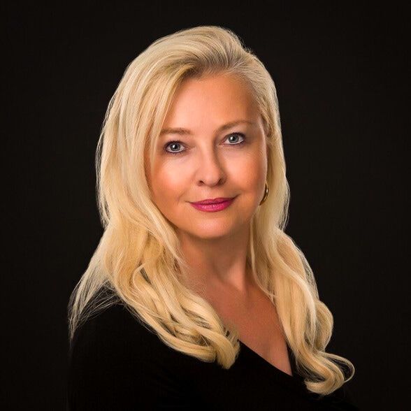 Land Listing Agent Photo