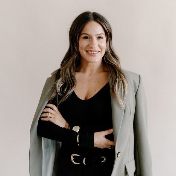 Land Listing Agent Photo