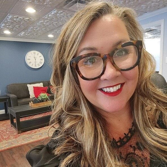 Land Listing Agent Photo