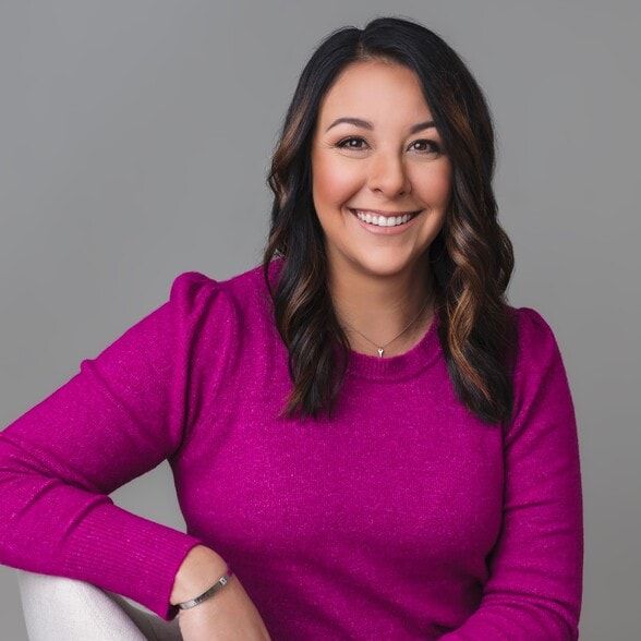 Land Listing Agent Photo