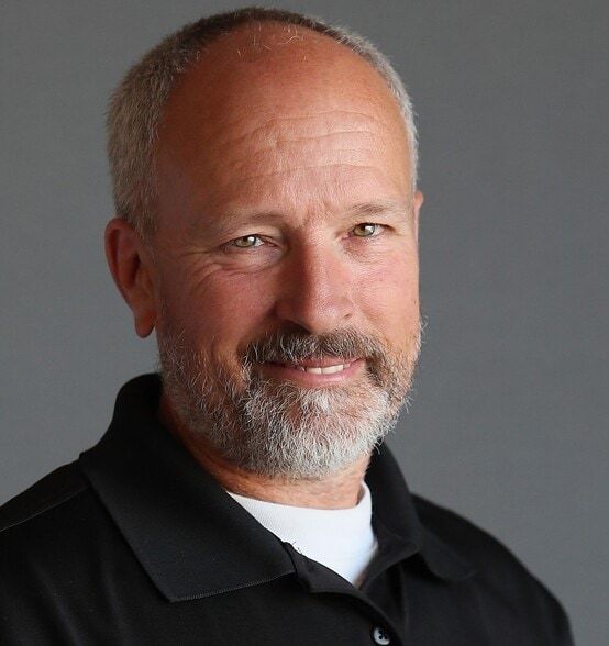 Land Listing Agent Photo