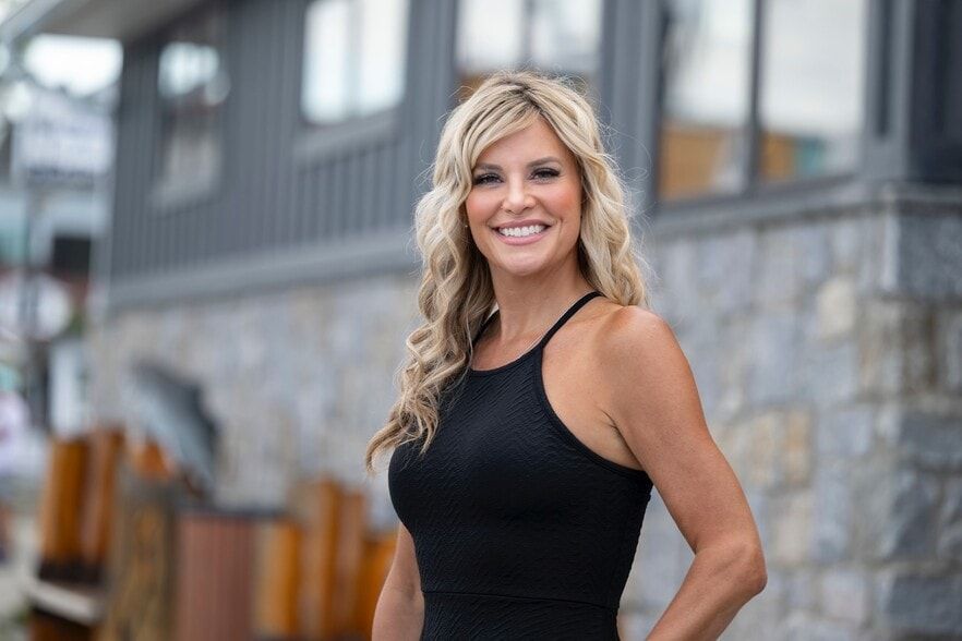 Land Listing Agent Photo