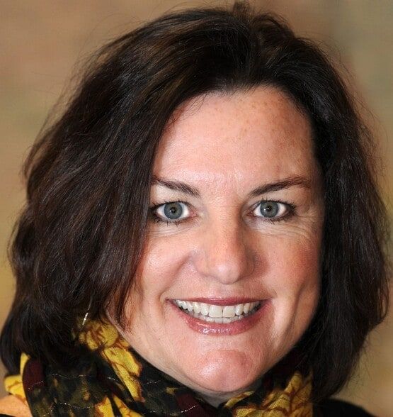 Land Listing Agent Photo