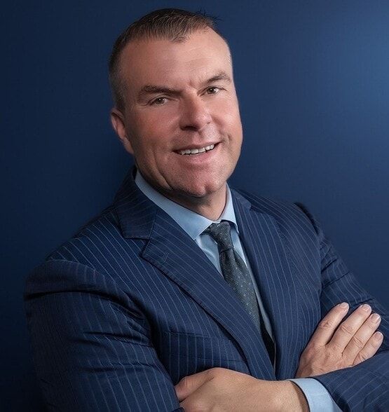 Land Listing Agent Photo