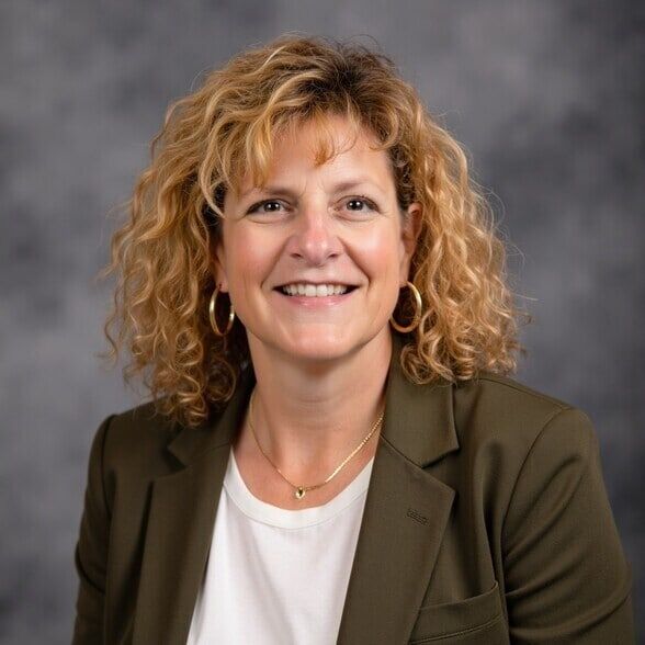 Land Listing Agent Photo