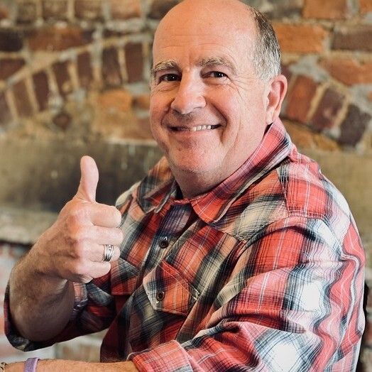 Land Listing Agent Photo