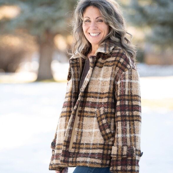 Land Listing Agent Photo