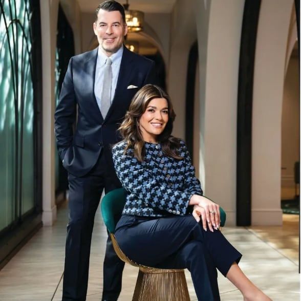 Land Listing Agent Photo