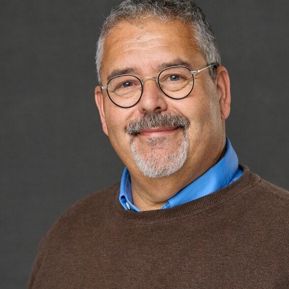 Land Listing Agent Photo