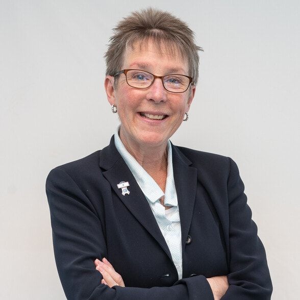 Land Listing Agent Photo