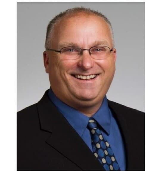 Land Listing Agent Photo