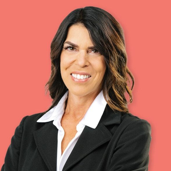 Land Listing Agent Photo