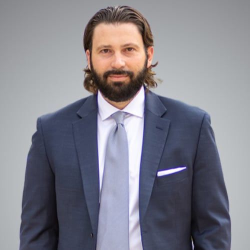 Land Listing Agent Photo