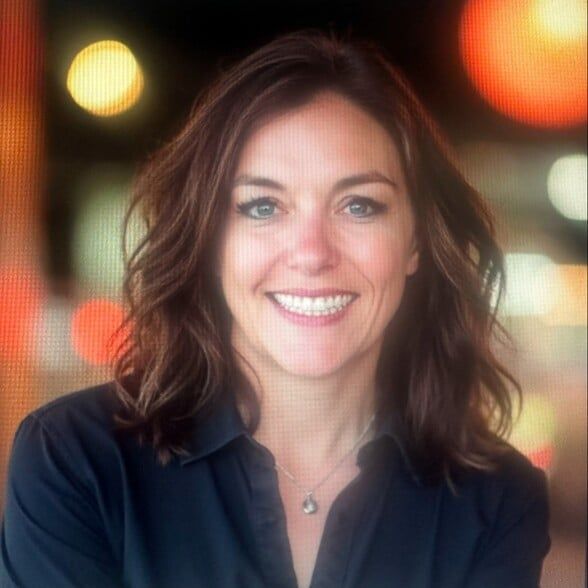 Land Listing Agent Photo