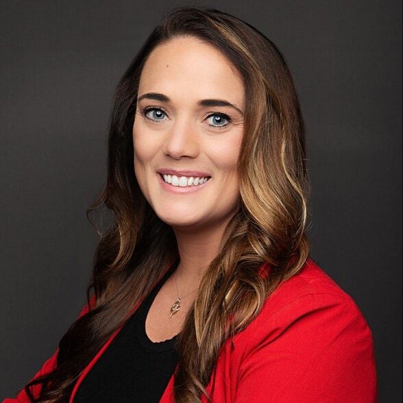 Land Listing Agent Photo