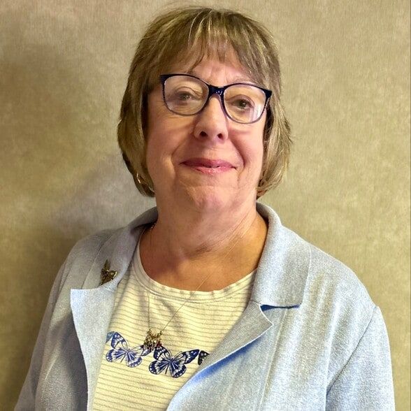 Land Listing Agent Photo