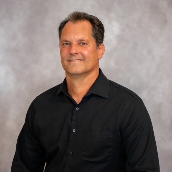 Land Listing Agent Photo