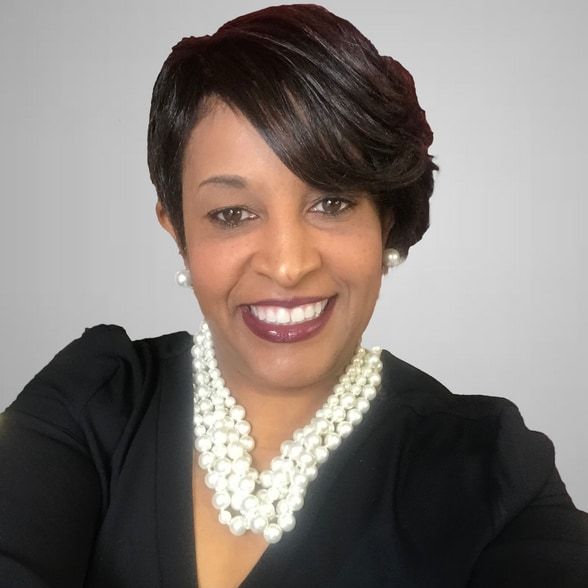 Land Listing Agent Photo