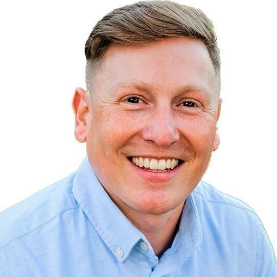 Land Listing Agent Photo