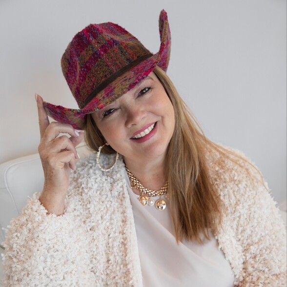 Land Listing Agent Photo