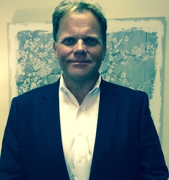 Land Listing Agent Photo