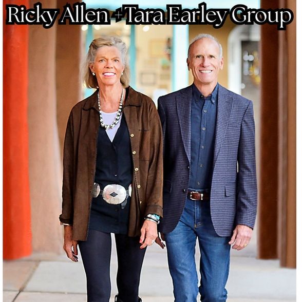 Land Listing Agent Photo