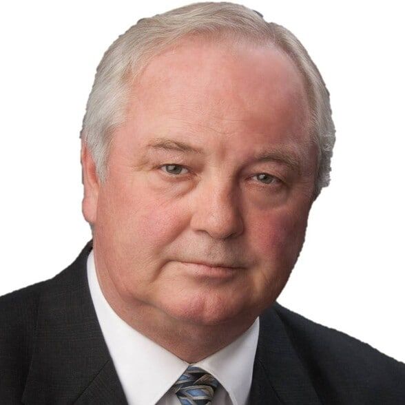 Land Listing Agent Photo