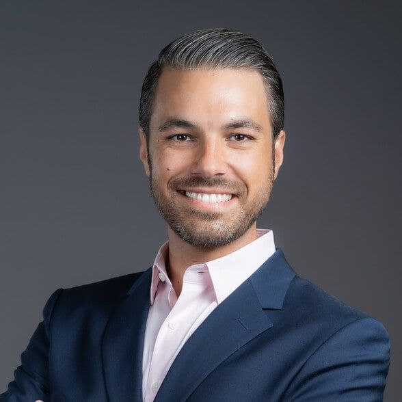 Land Listing Agent Photo