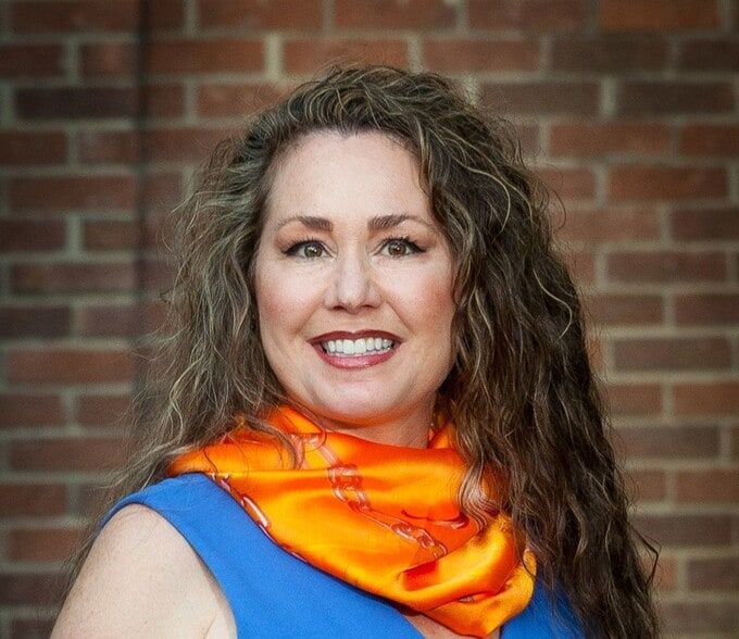 Land Listing Agent Photo