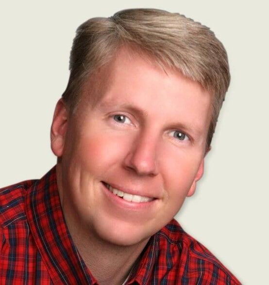 Land Listing Agent Photo