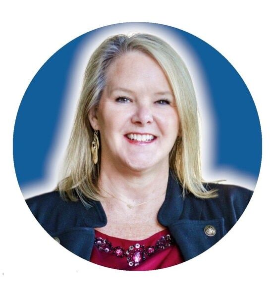 Land Listing Agent Photo