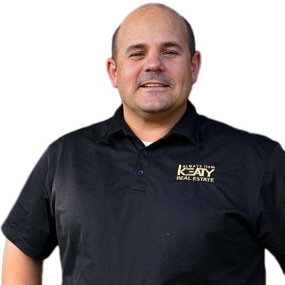 Land Listing Agent Photo