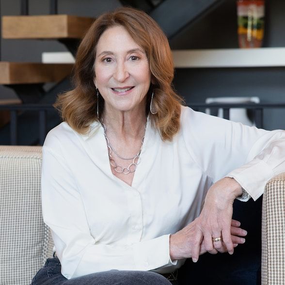 Land Listing Agent Photo