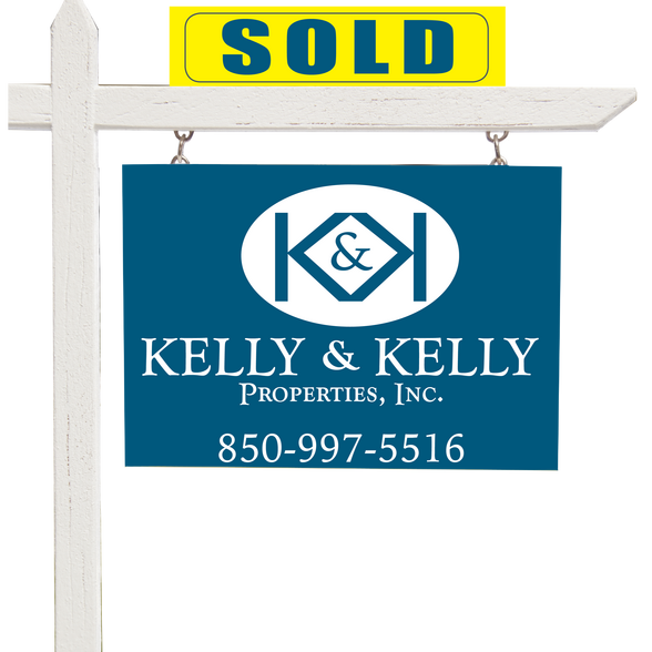 Land Listing Agent Photo