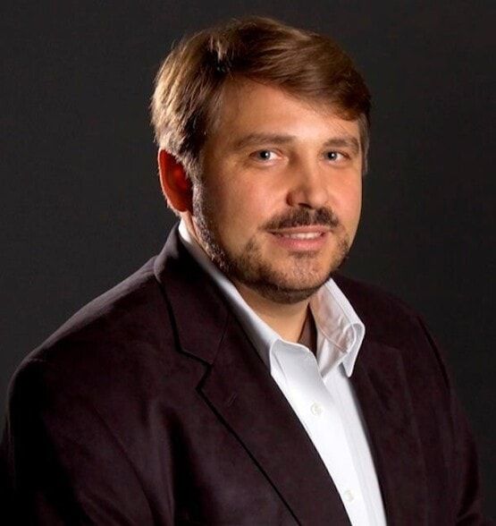 Land Listing Agent Photo