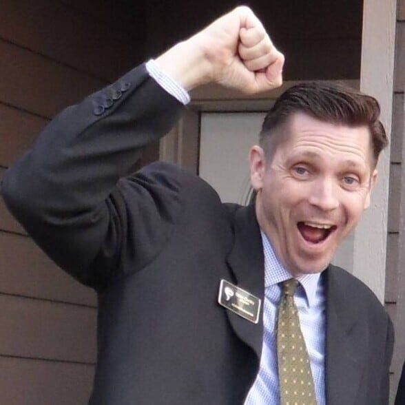 Land Listing Agent Photo