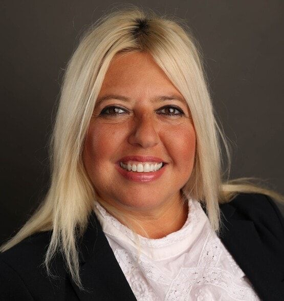 Land Listing Agent Photo