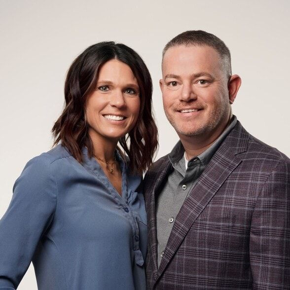 Land Listing Agent Photo