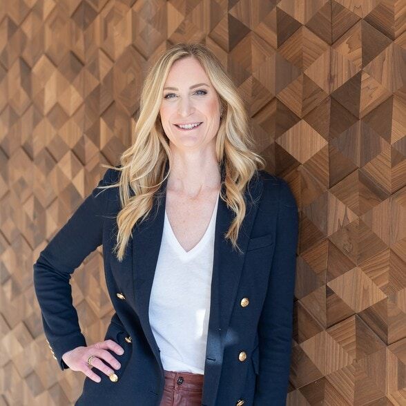 Land Listing Agent Photo