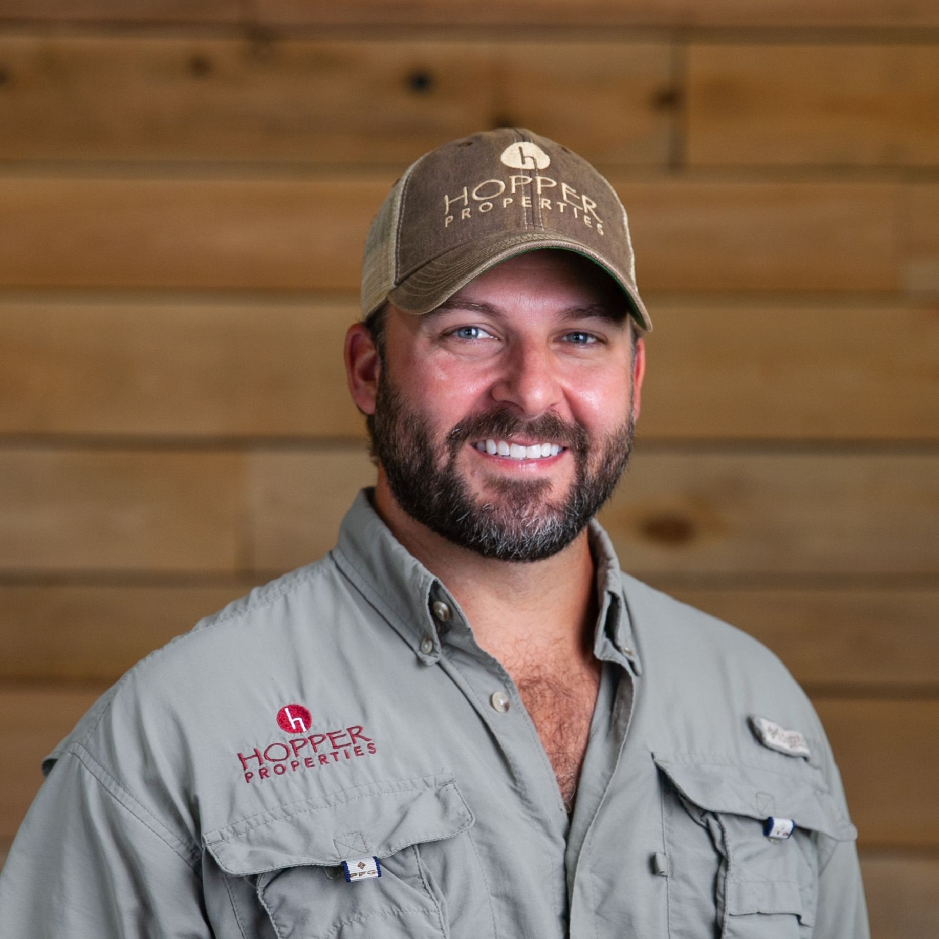 Land Listing Agent Photo