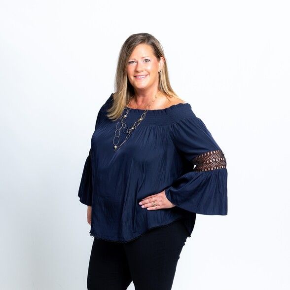 Land Listing Agent Photo