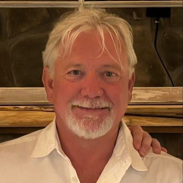 Land Listing Agent Photo