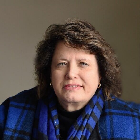 Land Listing Agent Photo