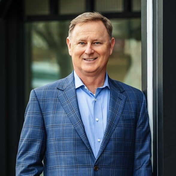 Land Listing Agent Photo