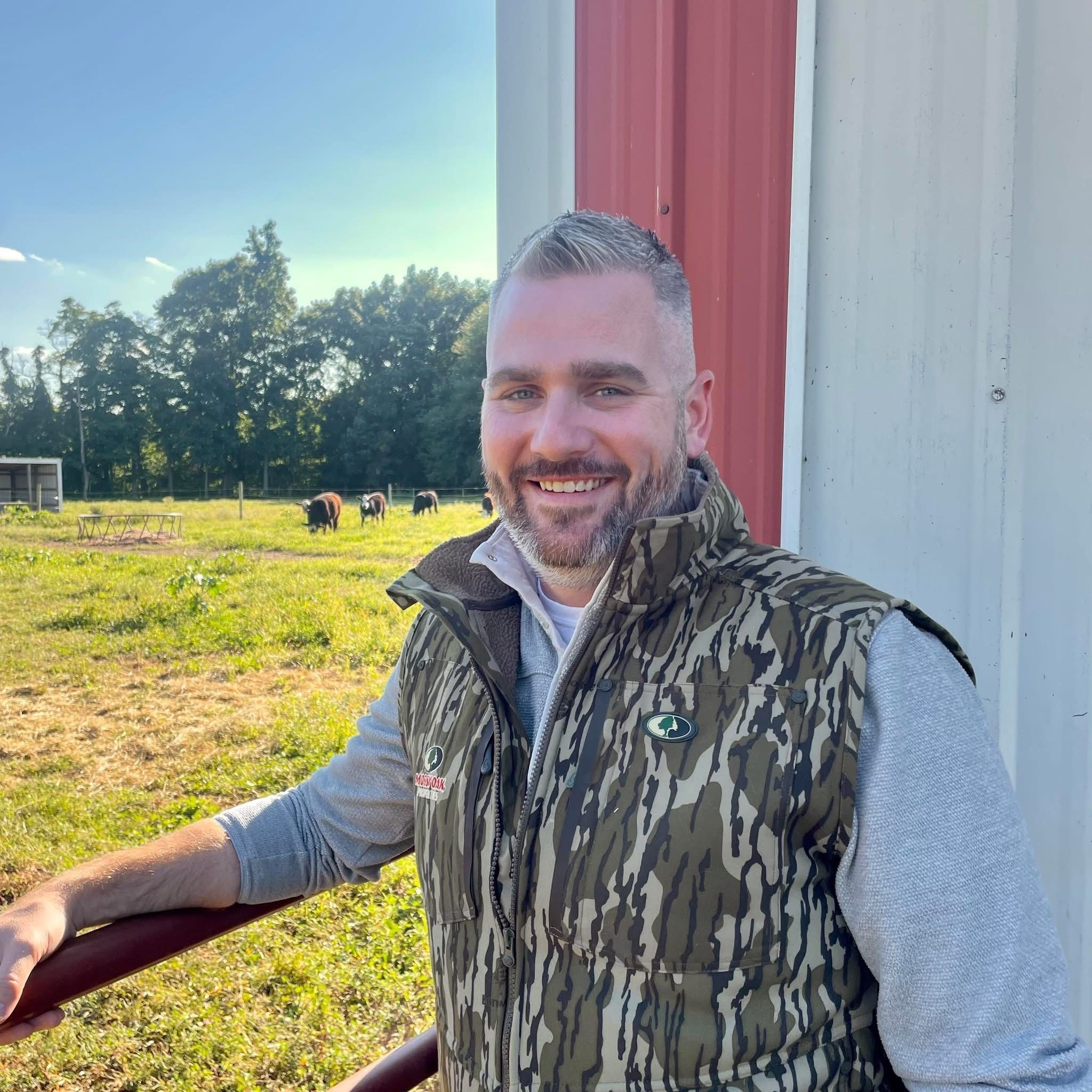 Land Listing Agent Photo