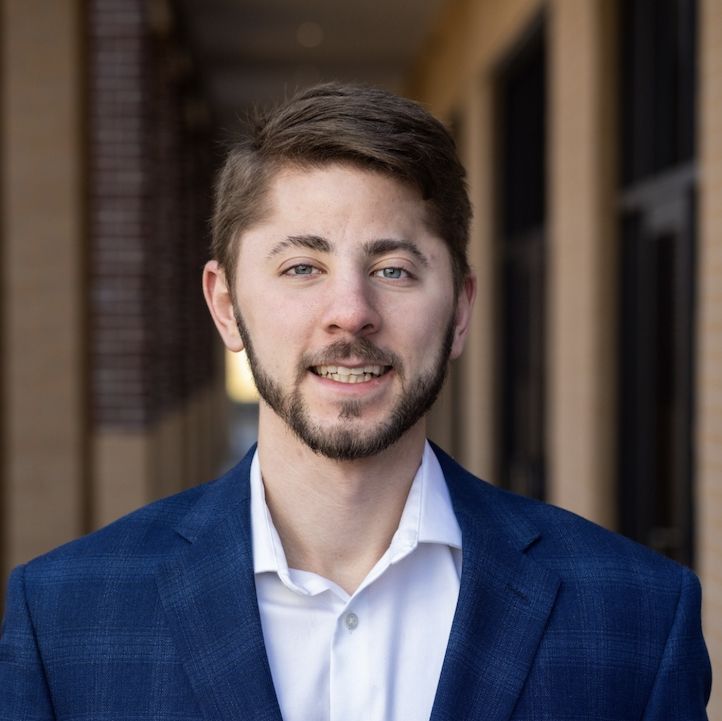 Land Listing Agent Photo